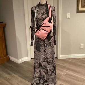 Jin Ping Sports New Fashion Crossbody Bag, Color  Pink, Black NWT